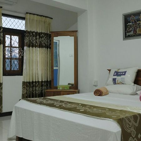 Relax Home Rambukkana Luaran gambar