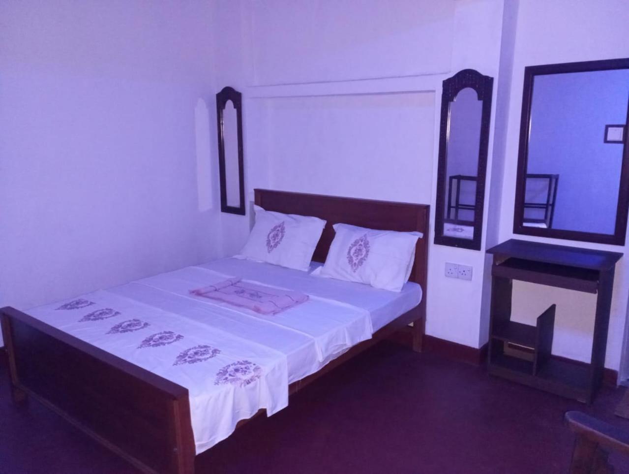 Relax Home Rambukkana Luaran gambar