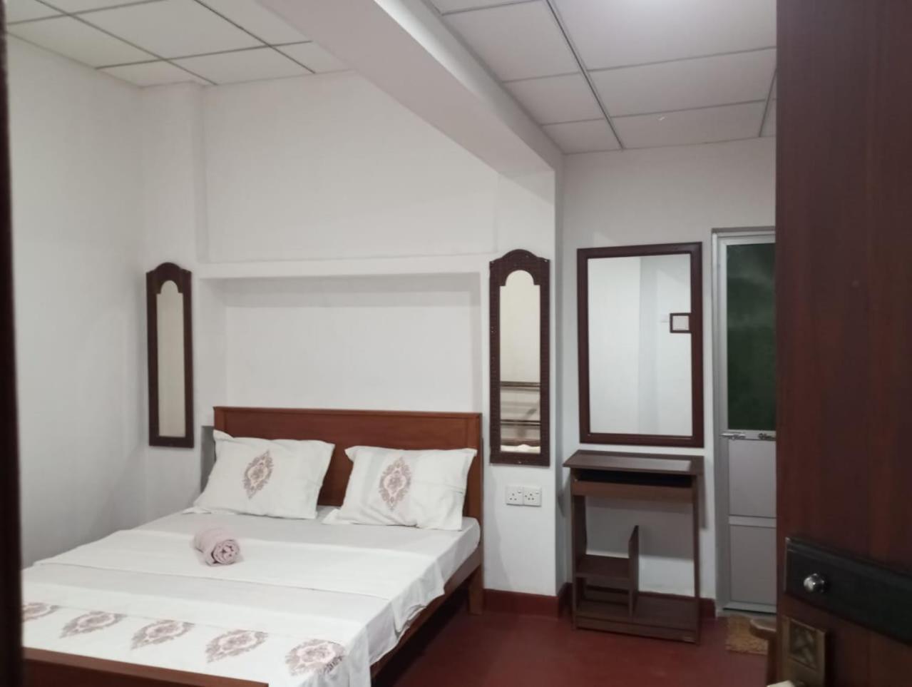 Relax Home Rambukkana Luaran gambar