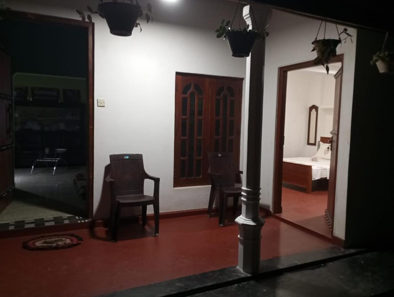 Relax Home Rambukkana Luaran gambar