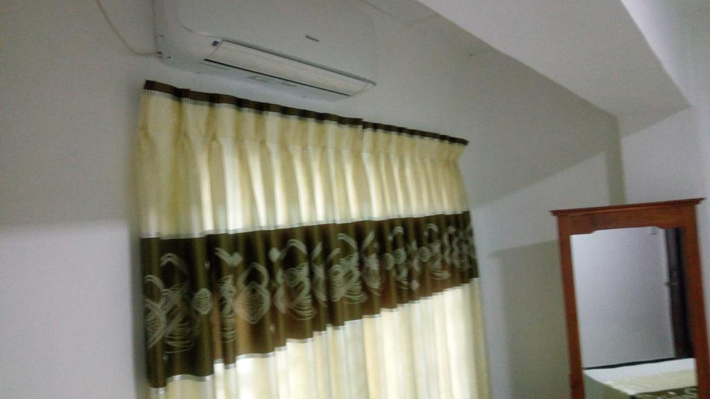 Relax Home Rambukkana Luaran gambar