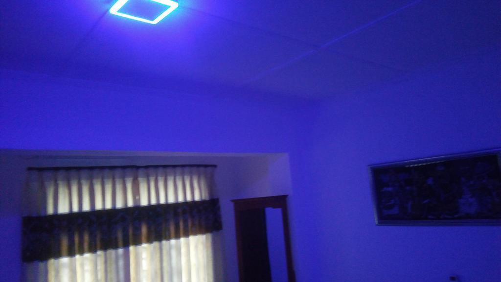 Relax Home Rambukkana Luaran gambar