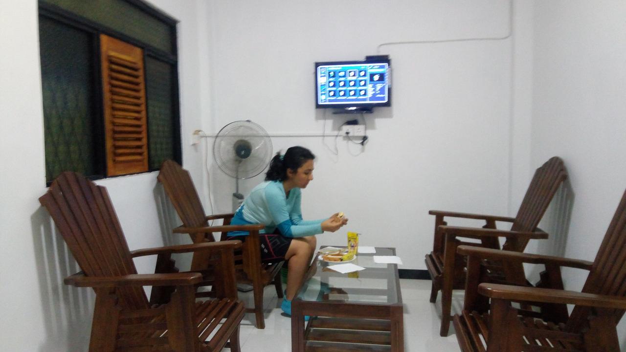Relax Home Rambukkana Luaran gambar